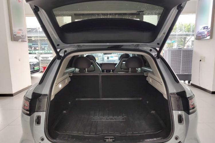 Used Leapmotor C11 2024 All-Electric 580 Luxury Edition Trunk