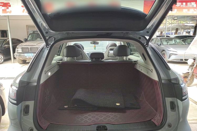 Used Leapmotor C11 2024 All-Electric 580 Luxury Edition Trunk