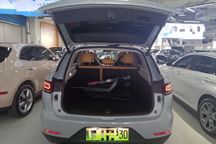 Used Leapmotor C11 2024 All-Electric 580 Luxury Edition Trunk