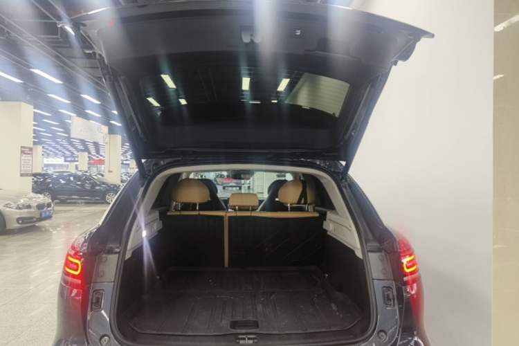 Used Leapmotor C11 2024 All-Electric 580 Luxury Edition Trunk