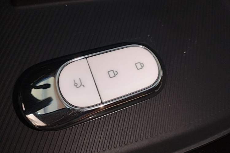 Used Leapmotor C11 2024 All-Electric 580 Luxury Edition Vehicle Key