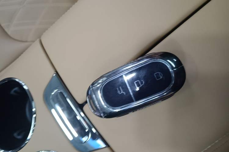 Used Leapmotor C11 2024 All-Electric 580 Luxury Edition Vehicle Key