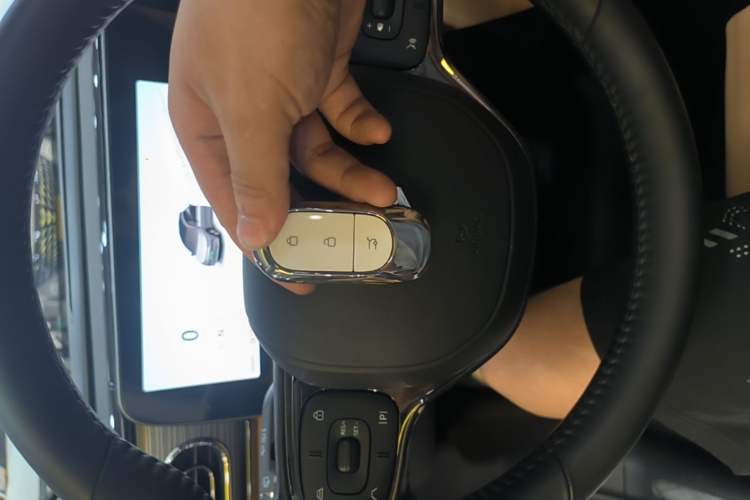Used Leapmotor C11 2024 All-Electric 580 Luxury Edition Vehicle Key