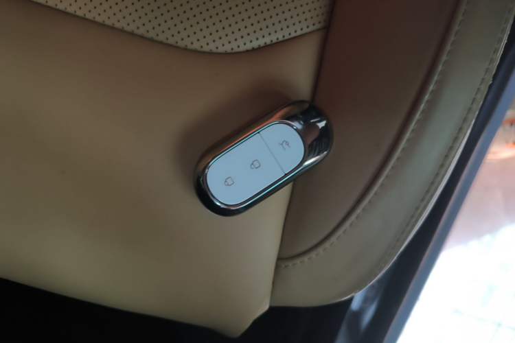 Used Leapmotor C11 2024 All-Electric 580 Luxury Edition Vehicle Key