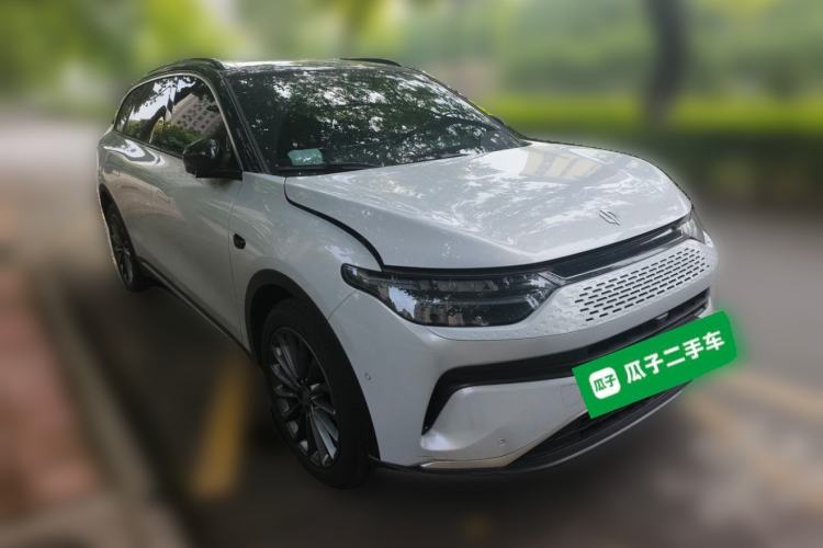 Used Leapmotor C11 2024 Range-Extended 300 Luxury Edition Front Right 45 Deg