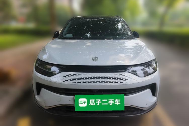 Used Leapmotor C11 2024 Range-Extended 300 Luxury Edition Front
