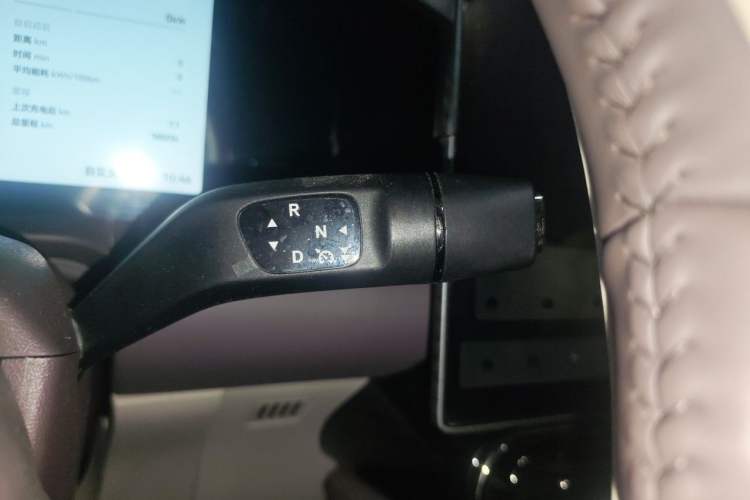 Used Leapmotor C11 2024 All-Electric 580 Luxury Edition Gear Lever