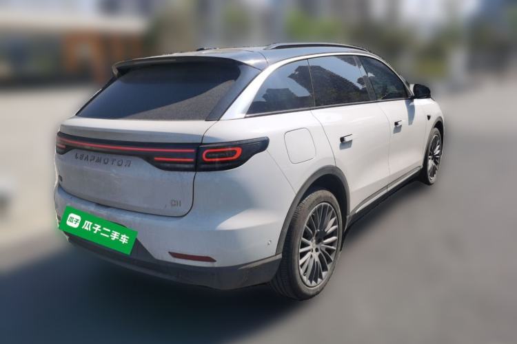 Used Leapmotor C11 2024 Range-Extended 300 Luxury Edition Rear Right 45 Deg