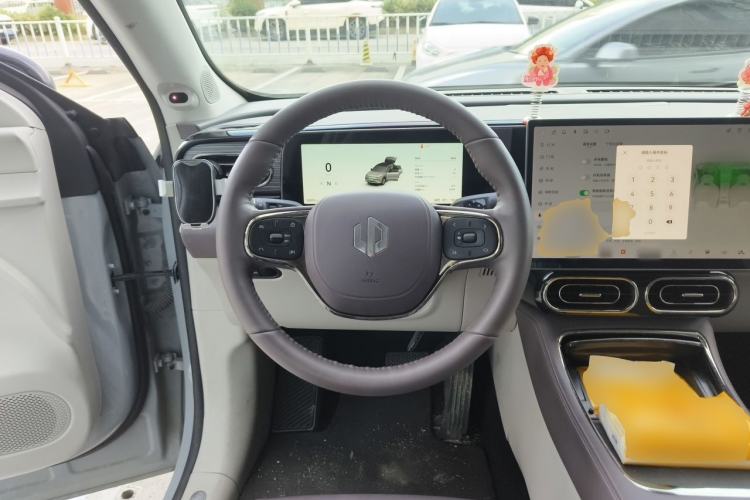 Used Leapmotor C11 2024 All-Electric 580 Luxury Edition Steering Wheel