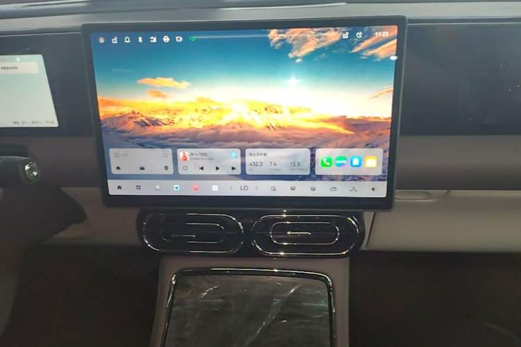 Used Leapmotor C11 2024 Range-Extended 300 Luxury Edition Audio And AC Panel