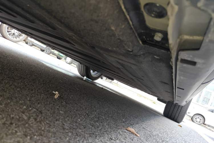 Used Leapmotor C11 2024 Range-Extended 300 LiDAR Edition Chassis Rear Right