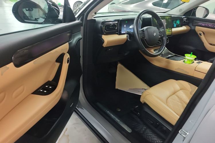 Used Leapmotor C11 2024 Range-Extended 300 Luxury Edition Driver Seat