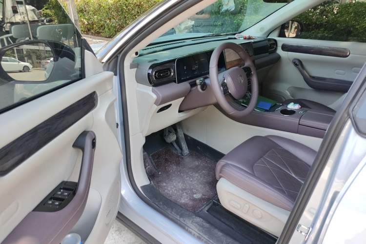 Used Leapmotor C11 2024 Range-Extended 300 Luxury Edition Driver Seat