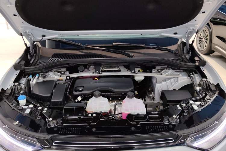 Used Leapmotor C11 2024 Range-Extended 300 Luxury Edition Engine Bay