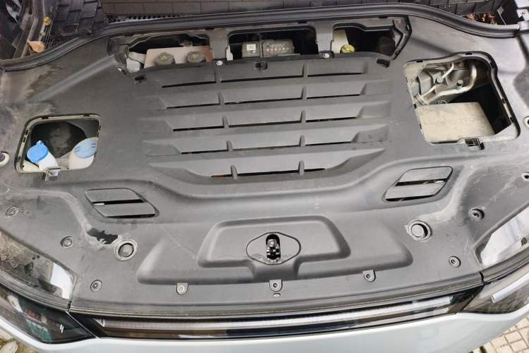 Used Leapmotor C11 2024 All-Electric 580 Luxury Edition Engine Bay