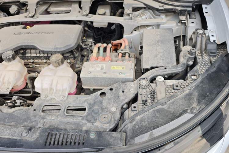 Used Leapmotor C11 2024 Range-Extended 200 Smart Enjoyment Edition Engine Bay Left