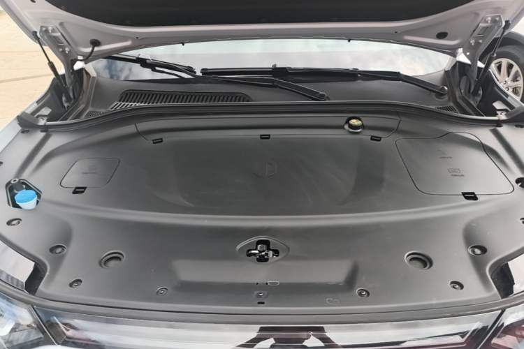 Used Leapmotor C11 2024 Pure Electric 580 LiDAR Edition Engine Bay