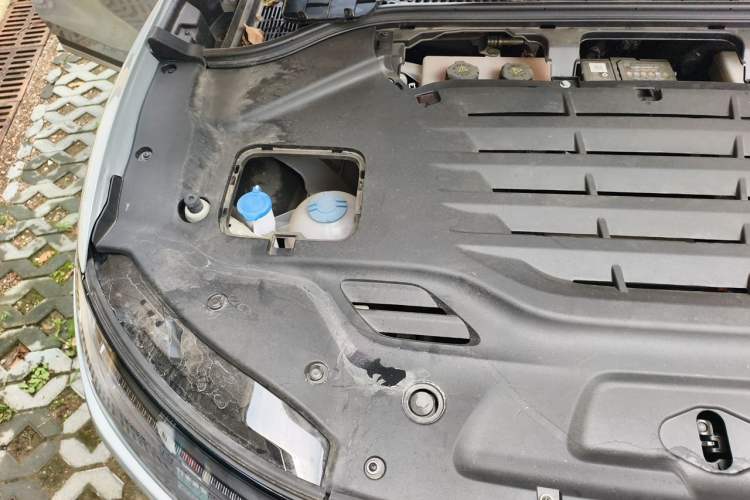 Used Leapmotor C11 2024 All-Electric 580 Luxury Edition Engine Bay Right