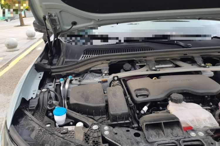 Used Leapmotor C11 2024 Range-Extended 300 Luxury Edition Engine Bay Right