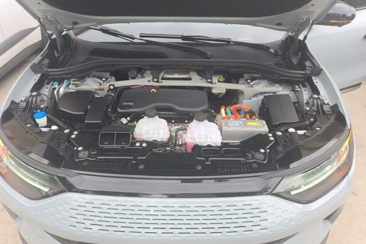 Used Leapmotor C11 2024 Range-Extended 300 Luxury Edition Engine Bay