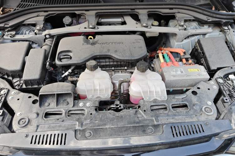 Used Leapmotor C11 2024 Range-Extended 300 LiDAR Edition Engine Bay