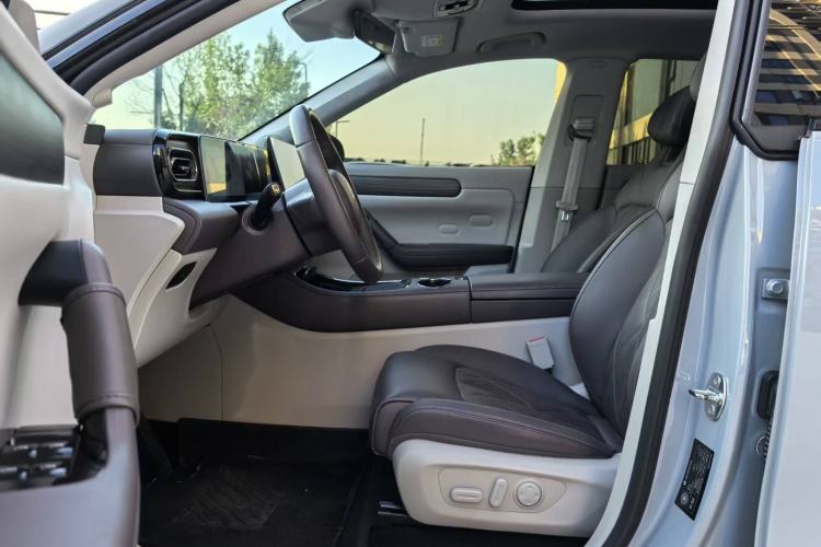 Used Leapmotor C11 2024 All-Electric 580 Luxury Edition Exterior 4