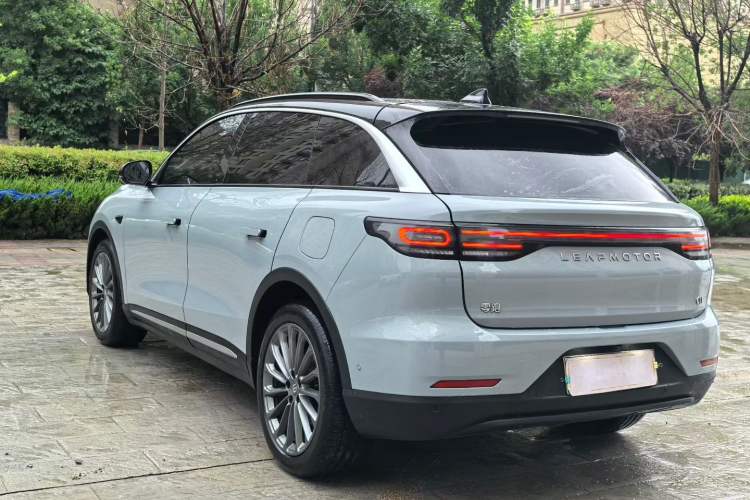 Used Leapmotor C11 2024 Range-Extended 300 Luxury Edition Exterior 6