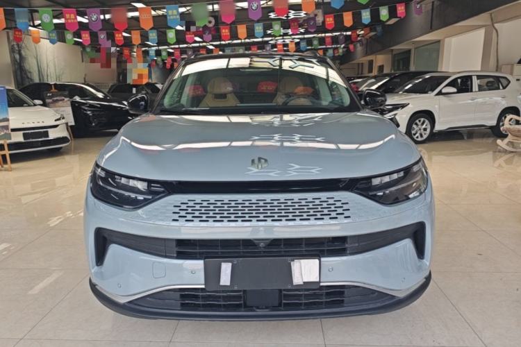 Used Leapmotor C11 2024 Range-Extended 300 Luxury Edition Front