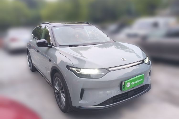 Used Leapmotor C11 2024 All-Electric 580 Luxury Edition Front Right 45 Deg