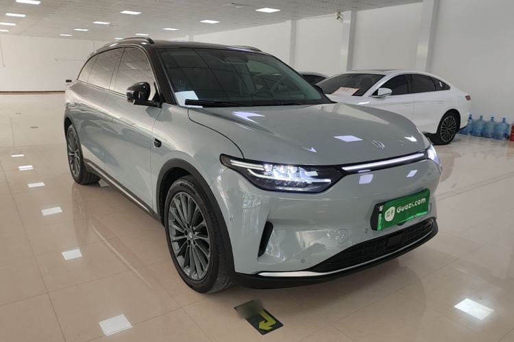Used Leapmotor C11 2024 All-Electric 580 Luxury Edition Front Right 45 Deg