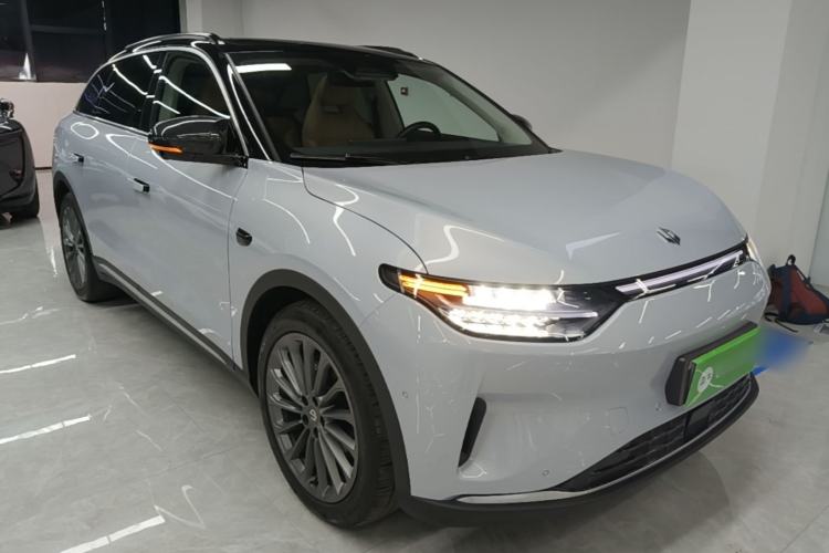 Used Leapmotor C11 2024 All-Electric 580 Luxury Edition Front Right 45 Deg