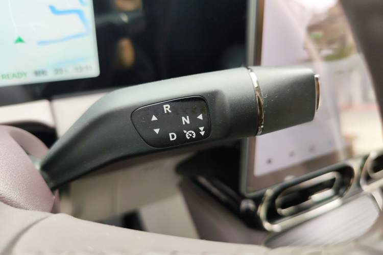 Used Leapmotor C11 2024 All-Electric 580 Luxury Edition Gear Lever