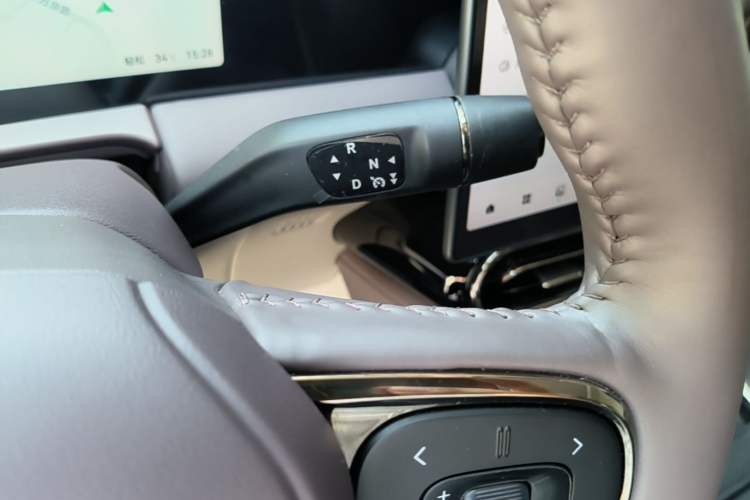 Used Leapmotor C11 2024 All-Electric 580 Luxury Edition Gear Lever