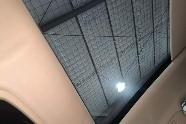 Used Leapmotor C11 2024 All-Electric 580 Luxury Edition Headliner