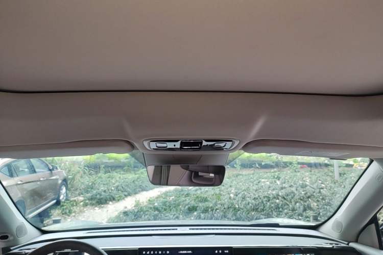 Used Leapmotor C11 2024 Range-Extended 300 Luxury Edition Headliner