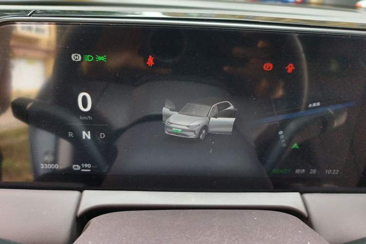 Used Leapmotor C11 2024 All-Electric 580 Luxury Edition Instrument Cluster