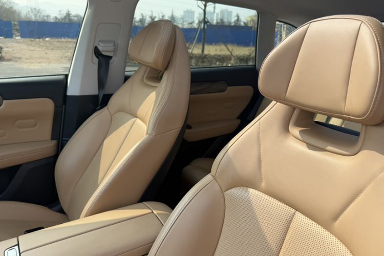 Used Leapmotor C11 2024 Range-Extended 300 Luxury Edition Interior 10
