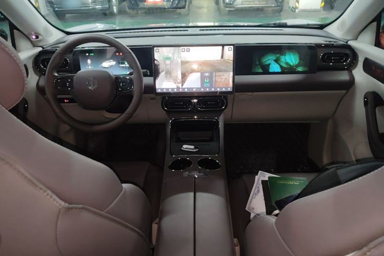 Used Leapmotor C11 2024 All-Electric 580 Luxury Edition Interior 2