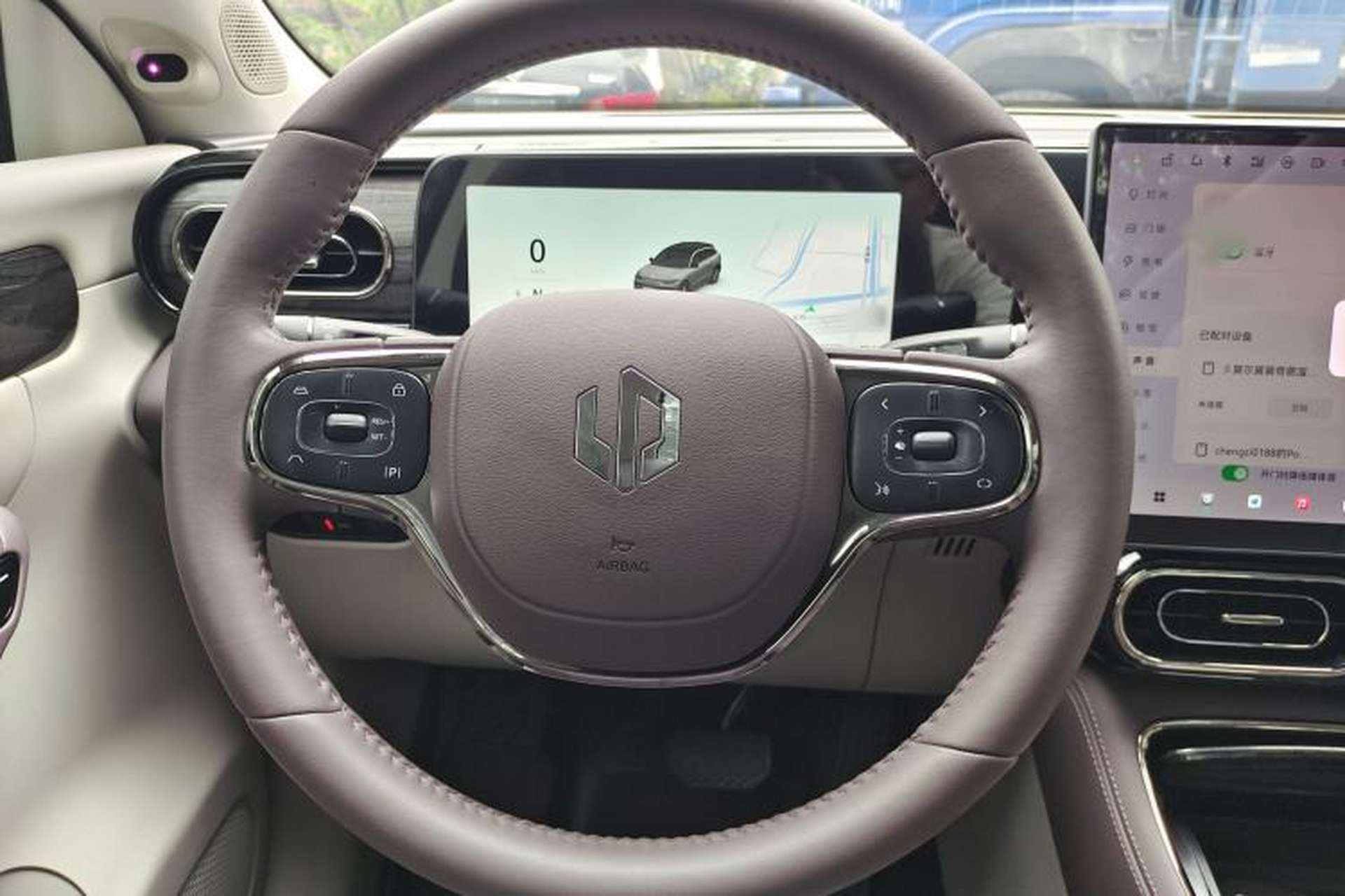 Used Leapmotor C11 2024 Range-Extended 300 Luxury Edition Interior 3
