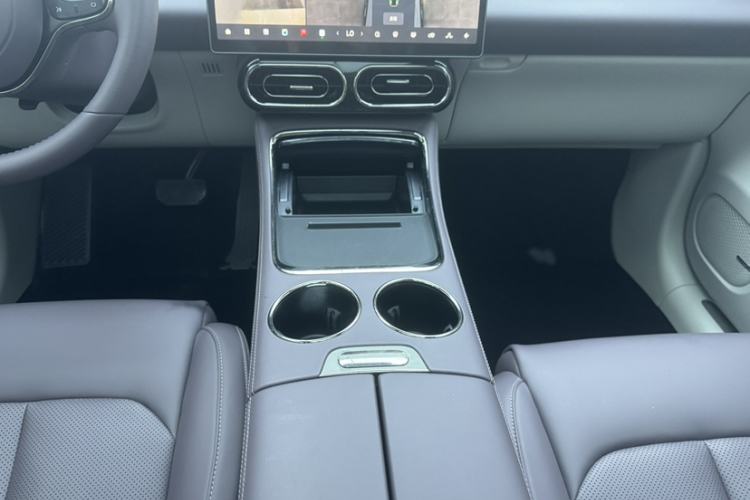 Used Leapmotor C11 2024 Range-Extended 300 Luxury Edition Interior 6