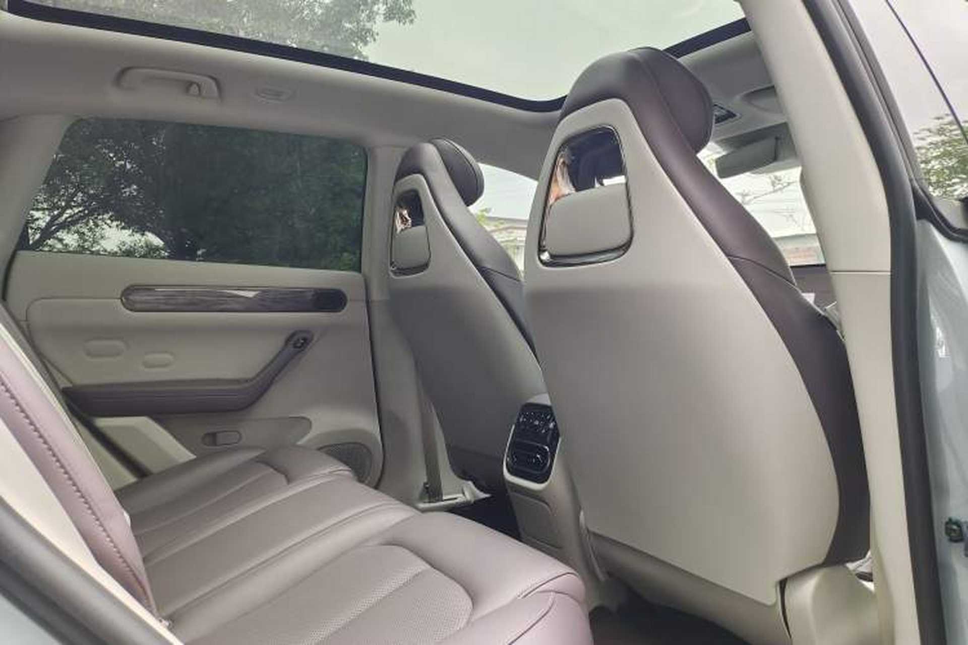 Used Leapmotor C11 2024 Range-Extended 300 Luxury Edition Interior 8