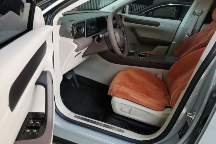 Used Leapmotor C11 2024 All-Electric 580 Luxury Edition Left Front Seat