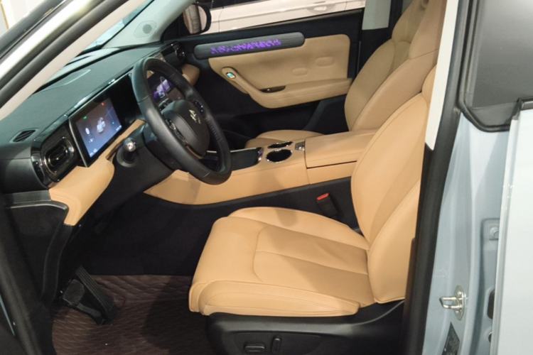 Used Leapmotor C11 2024 All-Electric 580 Luxury Edition Left Front Seat