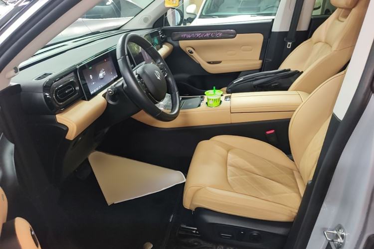 Used Leapmotor C11 2024 Range-Extended 300 Luxury Edition Left Front Seat