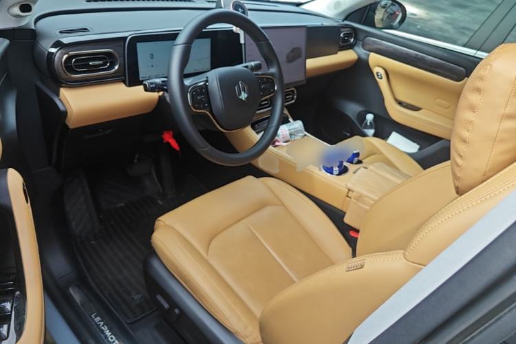Used Leapmotor C11 2024 Range-Extended 300 Luxury Edition Left Front Seat