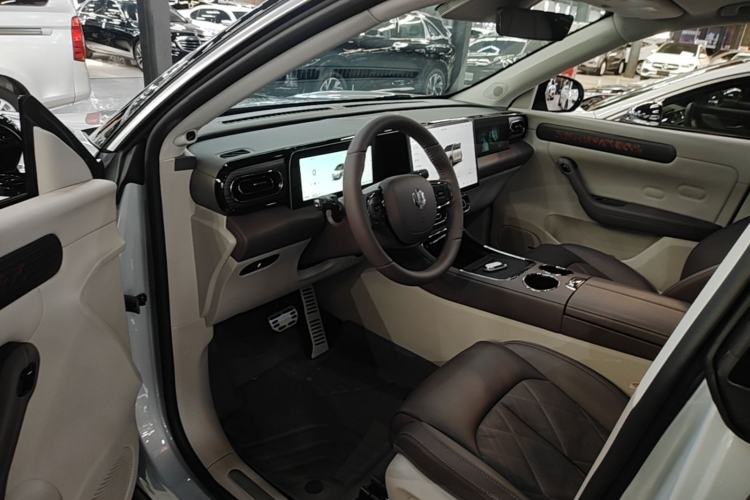 Used Leapmotor C11 2024 All-Electric 580 Luxury Edition Left Front Seat