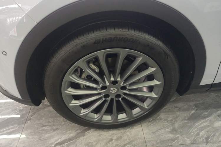 Used Leapmotor C11 2024 Range-Extended 300 Luxury Edition Left Front Wheel Hub