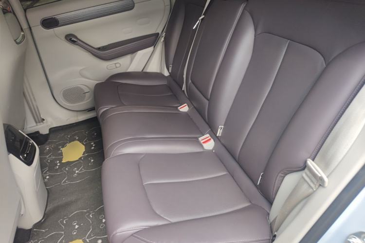 Used Leapmotor C11 2024 All-Electric 580 Luxury Edition Left Rear Seat