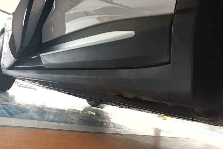 Used Leapmotor C11 2024 Pure Electric 580 LiDAR Edition Left Side Sill