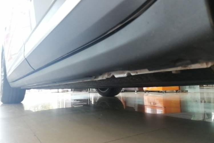 Used Leapmotor C11 2024 All-Electric 580 Luxury Edition Left Side Sill